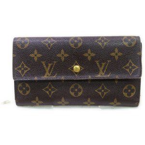 Authentic Louis Vuitton Monogram wallet lo…